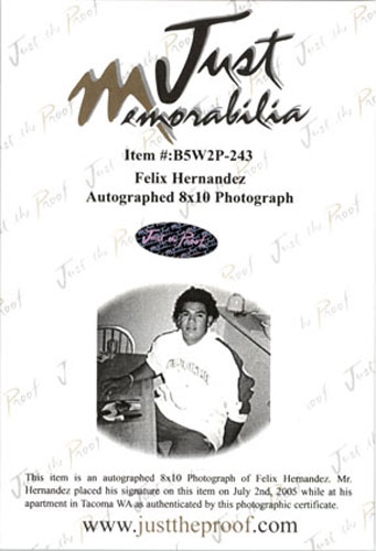 FELIX HERNANDEZ 2002 Certified Autograph Rookie Auto 8x10 Photo MARINERS